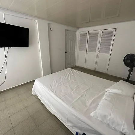 Apartamento Hermoso Apartamento Frente A La Playa En Cartagena!we Speak English 2 Bedrooms 80 Mt