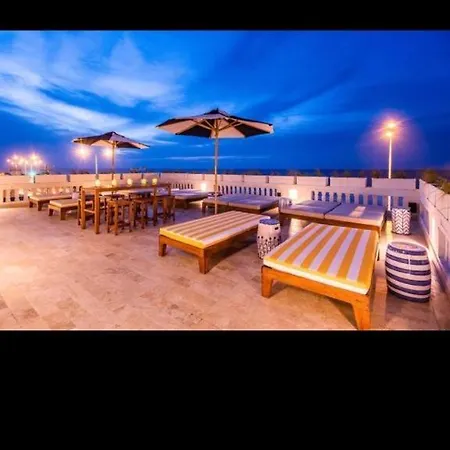Hermoso Apartamento Frente A La Playa En Cartagena!we Speak English 2 Bedrooms 80 Mt